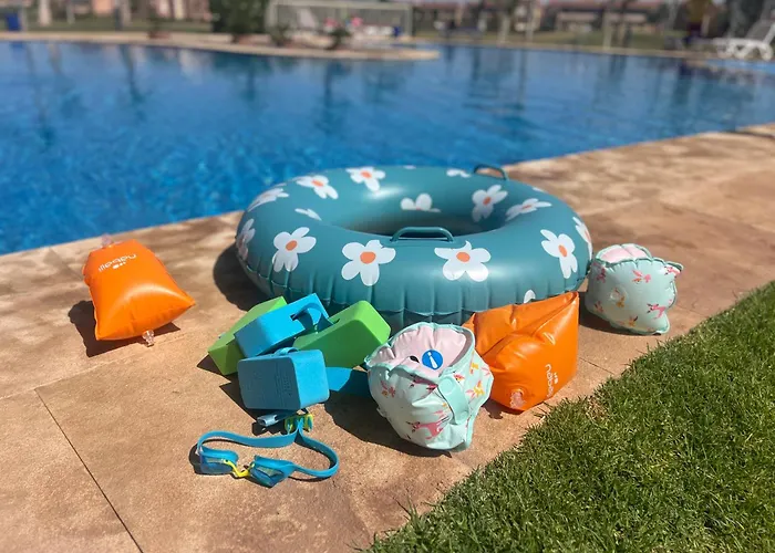 Mini-Villa Situee Dans Une Residence Prestigia A Marrakech, Avec Une Vue Sur La Piscine Et Le Golf Une Securite 24H Sur 24 Et Une Proximite Ideale De L Aeroport 5 Minutes C Est Une Offre Parfaite Pour Des Vacances